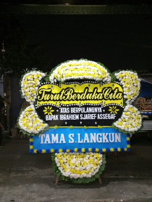 Papan Bunga Duka di Kampeonaho